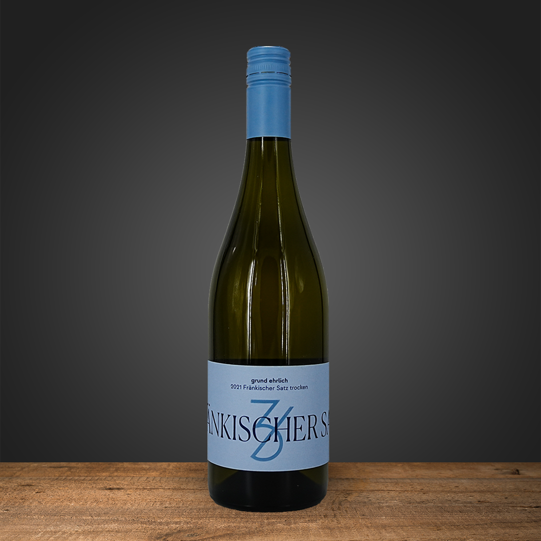 Weinmanufaktur 3 Zeilen | Fränkischer Satz